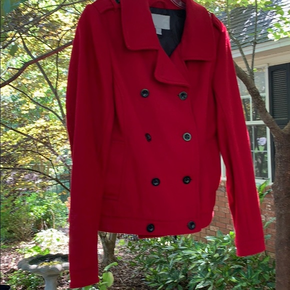 Red Short Jacket - Picture 2 of 8